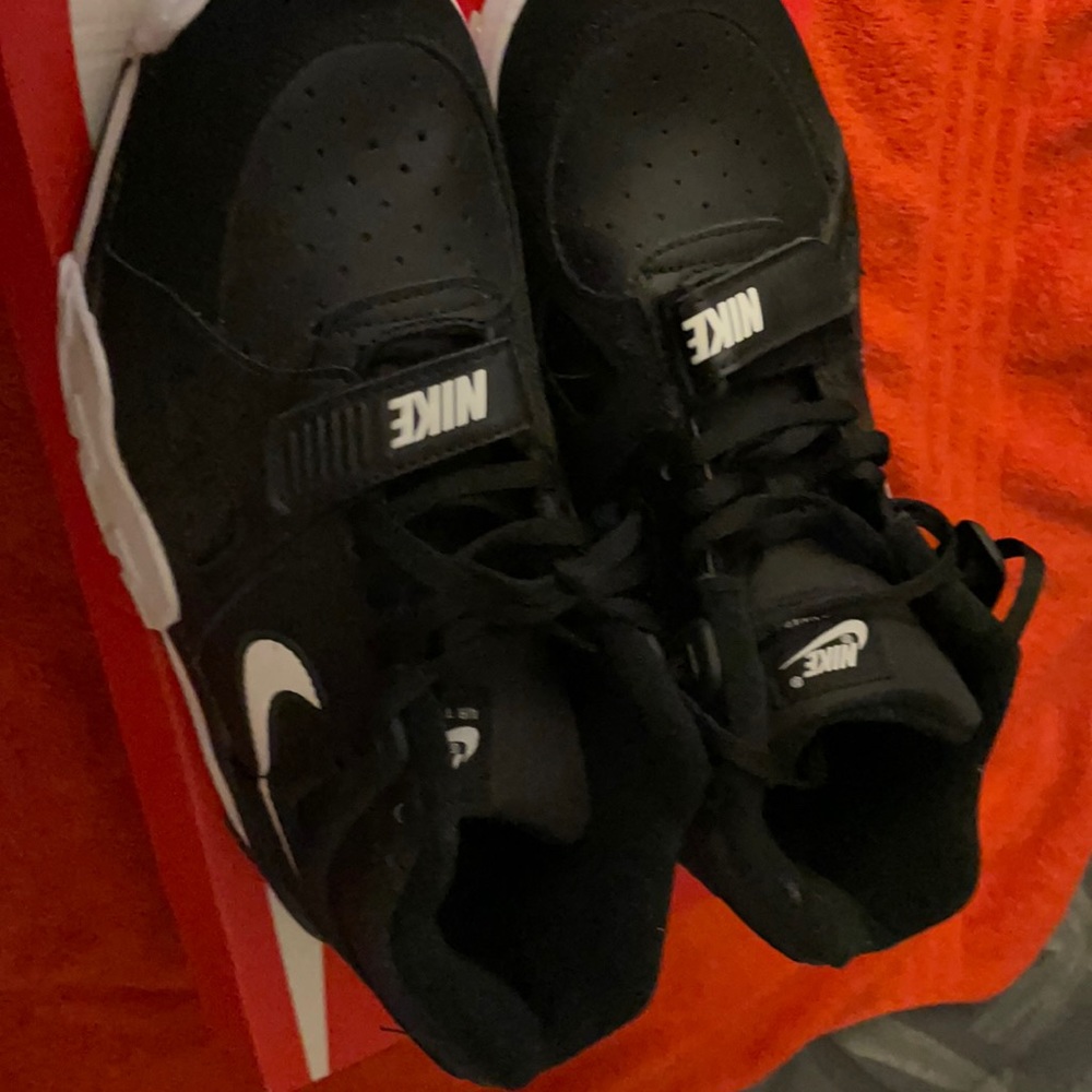 Big kids Nike trainer